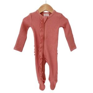 SpearmintLOVE Dusty Rose Organic Waffle Ruffle Zip Footie 0-3M NWT